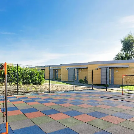 Holiday home Stunning In With Wifi Rewal